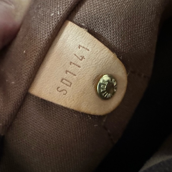 Louis Vuitton speedy bag - Picture 13 of 13